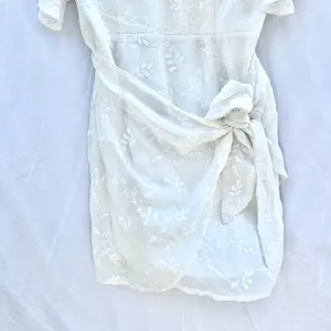 Selfie Leslie | Nwt Xl Aphrodite Molded Bust Angel Sleeve Wrap Dress Embroidered thumbnail 8