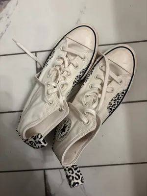 High-Top Converse thumbnail 3
