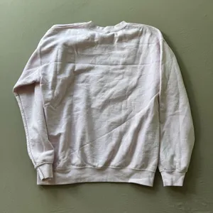 Professional Yapper” Embroidered Sweatshirt White Size M thumbnail 2