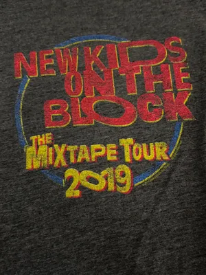 Bella Canvas New Kids on the Block NKOTB Mixtape Tour 2019 Concert T-Shirt XL thumbnail 3
