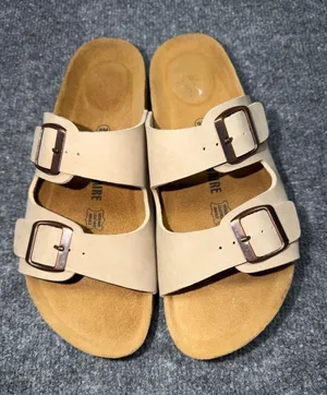 Cushionare Women’s Double-Buckle Leather Slide Sandals in Beige thumbnail 1