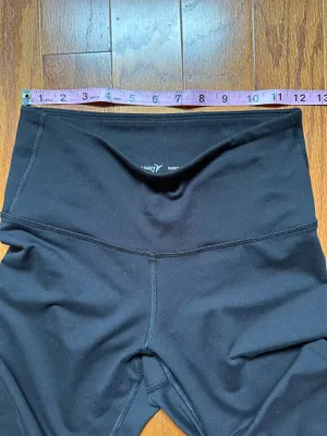 Old Navy Elevate Go-Dry Leggings thumbnail 6