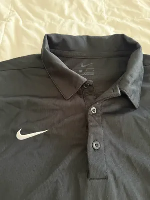 Black Nike polo thumbnail 3