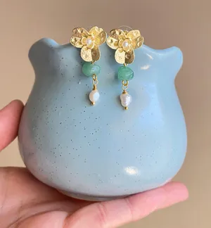 Handmade Kawaii fairy whimsical cottage style aventurine stone & natural shell pearl beads flower stud dangle earrings 💐🍃🌀 thumbnail 2