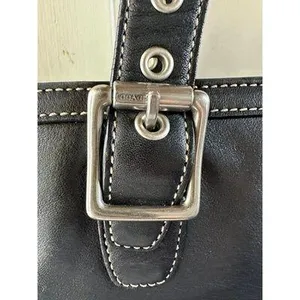 Coach 9572 Hamptons Black Smooth Leather Buckle Straps Hobo Tote Shoulder Bag thumbnail 3