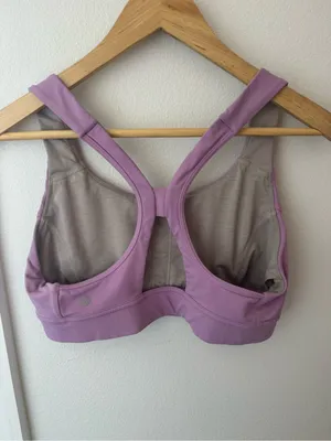• Lululemon • Power Through Bra Jubilee Pink size 10 thumbnail 2