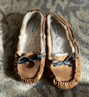 Moccasins thumbnail 1
