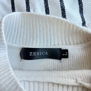 Zesica Women's Striped Knit Sweater thumbnail 2