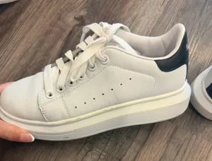 Sneakers White Size 8.5 thumbnail 1