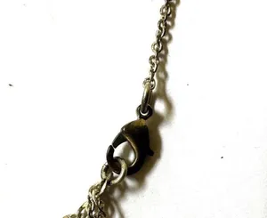 Circle rhinestone silver tone pendant necklace thumbnail 9