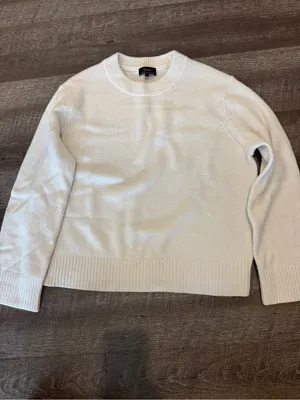 Quince Mongolian Cashmere Oversized Crewneck Sweater in Cream thumbnail 4