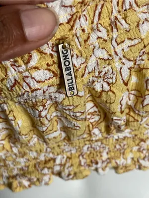 BILLABONG | Yellow Floral Smocked Crop Top Sz M thumbnail 7
