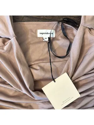 Superdown Taupe Off Shoulder Bodycon Mini Dress‎ Ruched NWT Size XS thumbnail 5