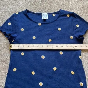 Blue Rain Embroidered Sunflower‎ Baby Tee Navy Blue Size: Small thumbnail 2