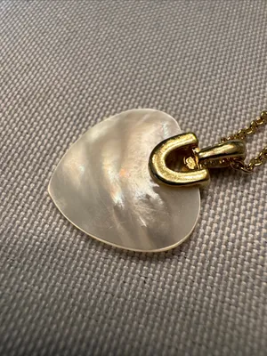 LOFT Gold-Tone Chain Necklace with White Mother-of-Pearl Heart Pendant thumbnail 4