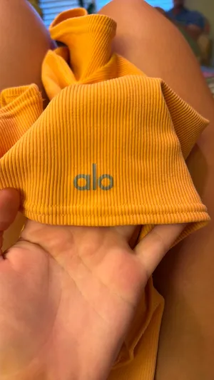 Alo Yoga Top thumbnail 6