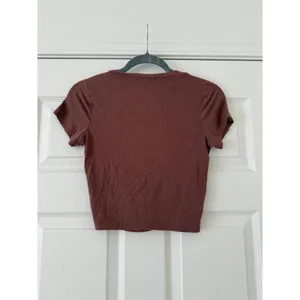 Brown V Neck T-shirt medium thumbnail 2