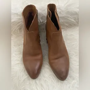 Frye Leather Brown Ankle Boots thumbnail 2