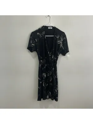 Babaton Aritzia Y2K Wrap Midi Kimono Dress Women's S Black Floral Tie Waist thumbnail 2