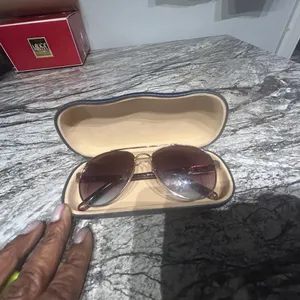 Gold Aviator Sunglasses with Case thumbnail 5