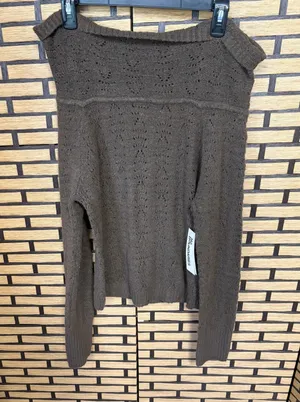No Boundaries Brown Off‎ Shoulder Sweater Size Large thumbnail 1