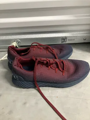 NOBULL Gradient collection running sneakers BARLEY USED thumbnail 3