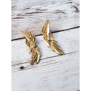 Vintage Clip On Earrings Gold Tone Statement Earrings 1.5" thumbnail 2