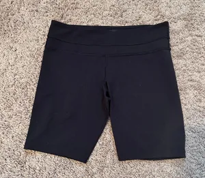 Lululemon ‼️ Groove Short‼️ thumbnail 1