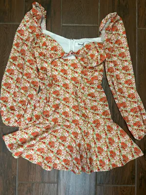 Showpo Adalina Long Sleeve Fit and Flare Mini Dress Floral Size 2 thumbnail 2