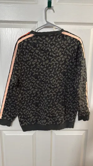 Sarah’s Day x White Fox Boutique Sweatshirt thumbnail 4