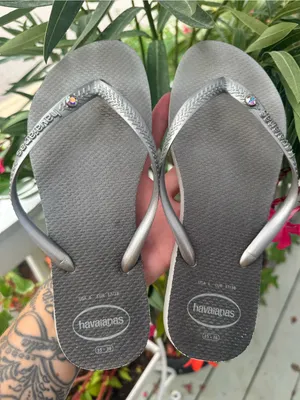 Havaianas Swarovski Crystal Slim Prism Sandals $42 MSRP thumbnail 1