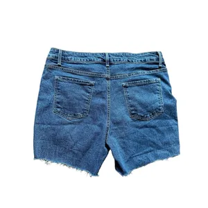 No Boundaries womens‎ or juniors 5” inseam distressed denim shorts sz 17 thumbnail 2
