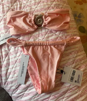 Pink bikini  thumbnail 1