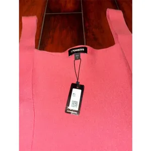 $58 NWT Express pink crop sweater tank XL thumbnail 3
