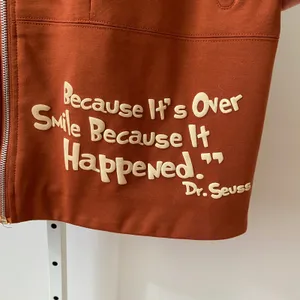 YIYU Size M Burnt Orange Sleeveless Zip Up Hooded Vest Dr‎ Seuss Graphic Print thumbnail 4