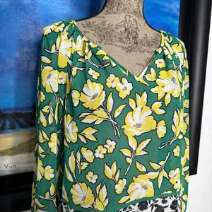 Karen Kane Green/Yellow Citrus Floral Chiffon Peasant Tunic Top SMALL Cottage thumbnail 4
