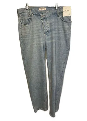 Abercrombie & Fitch Curve Love Crossover Dad High Rise Straight Leg Jeans Sz 16 thumbnail 2