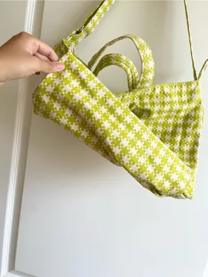 BAGGU Horizontal Zip Duck Bag Chartreuse Pixel Gingham thumbnail 4