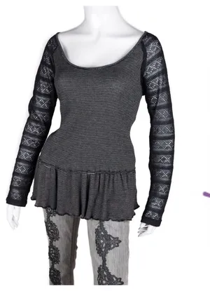 💥LAST CHANCE💥 Free People Black Lace Long Sleeve thumbnail 1