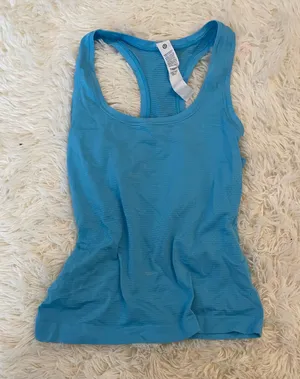 Lululemon Tank thumbnail 1