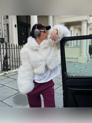 NWT Alo Yoga Opulent Faux Fur Cropped Jacket In Ivory Size Medium thumbnail 10