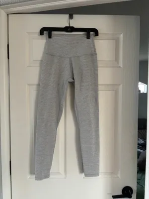 Born Primitive Your New Favorite Legging 2.0 - Heather White - size M thumbnail 2