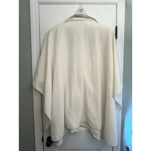 Le Moda Ivory Fleece Faux Fur Trim Zip Cape Poncho Pom Poms Pockets One Size NWT thumbnail 3