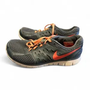 Nike Womens Revolution Gray/Orange Running Shoes Sneakers Size 10 thumbnail 2