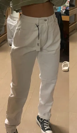 Glassons white baggy jeans thumbnail 1