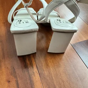 Mix No. 6 Alyanna Sandal in White | Size 8 thumbnail 6