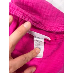Faherty womens pink gauzy cap sleeve henley top. Size S. office, casual, summer thumbnail 4