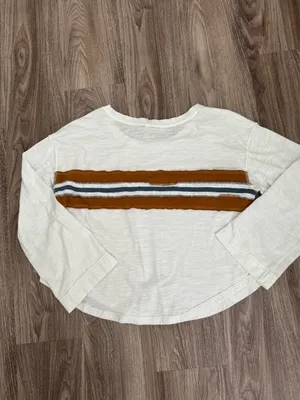 Boutique Top thumbnail 2