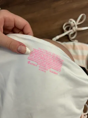 Victoria's Secret Swimwear thumbnail 6