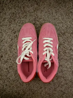 Reebok Sneakers thumbnail 4